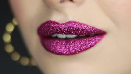 Fuchsia Glow Glitter Plumping Lip Gloss, Beauty Collection