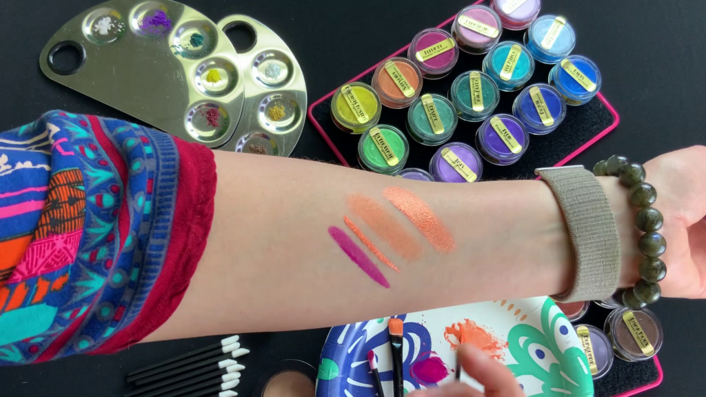 How to Apply Elektra Cosmetics Power Pigments