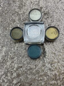 Lewk in the Box • Holiday Cosmetic Glitter Bundle Lewk in the Box Elektra Cosmetics